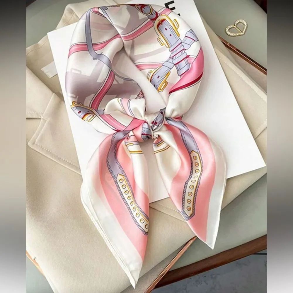 Pink & Cream Patterned Scarf A1555